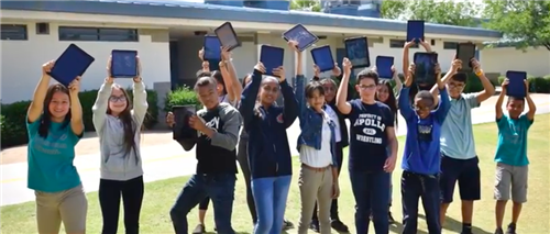 Verizon Student display iPads 